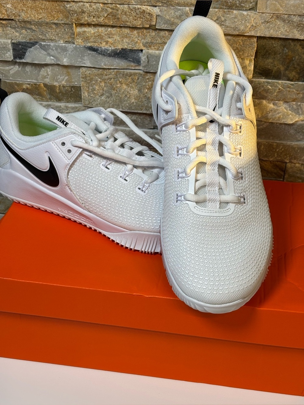 Nike Zoom HyperAce 2 Volleyball Shoes Women Size 11 White Black NIB AA0286 - Picture 4 of 8